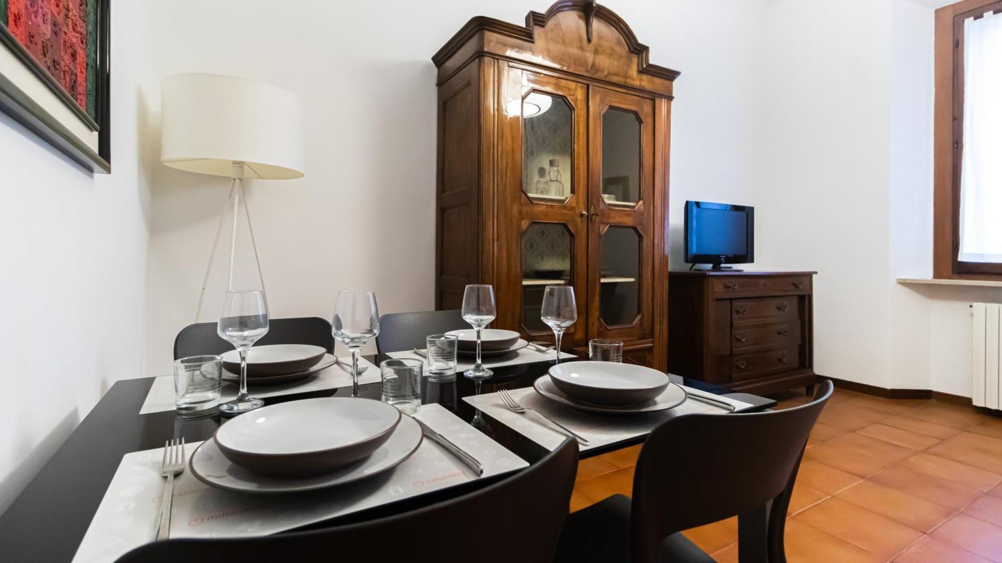 Italianway - Plinio 37 Mailand